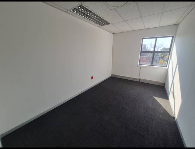 235M² OFFICE TO LET IN MORNINGSIDE